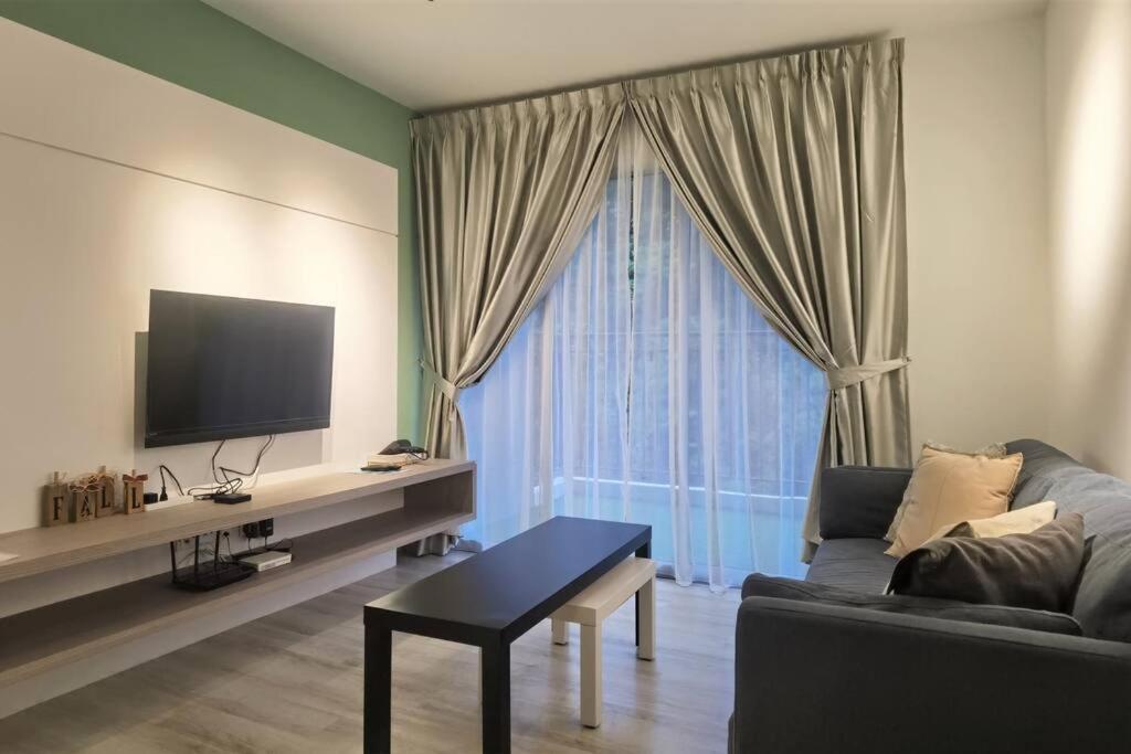 Emerald Avenue Cozy 3r3b - 329